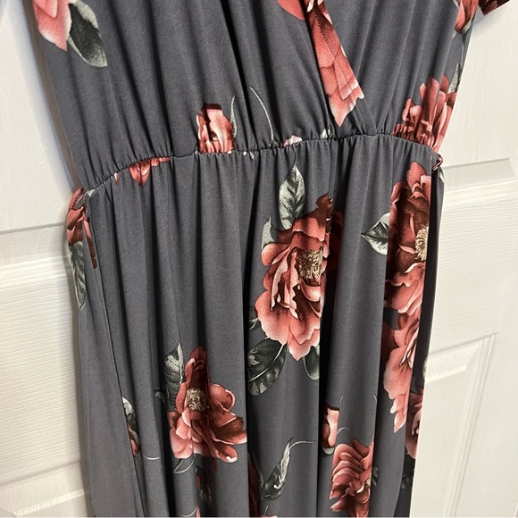5/$100 Eclipse Grey Floral tie dress - Picture 3 of 5